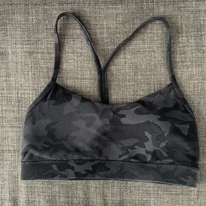 Camp flow lululemon sports bra